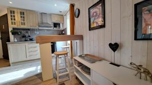 Appartements Studio-centre ville : photos des chambres