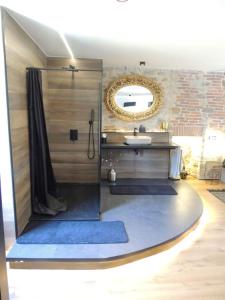 Appartements loft dans moulin a eaux du 18eme : photos des chambres