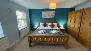 Stylish Coastal Home, Pets & Parking By Adliv