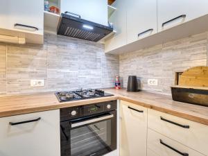 Apartment Zora by Interhome