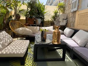 Joli studio avec mezzanine centre Cannes