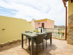 Apartment Casula by Interhome