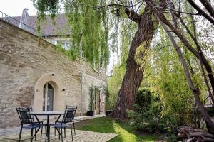 Maisons de vacances Gite Sainte Marguerite-Le Cerf : Maison 2 Chambres