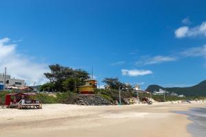 Ap com Vista p o Mar&Montanhas nos Açores XN5376