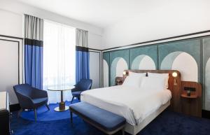 Hotels Hotel Plaza Biarritz Plage - Handwritten Collection : Chambre Supérieure Lit Queen-Size