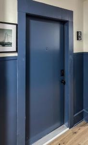 2 Bed 1 Bath Condos near Lakewood