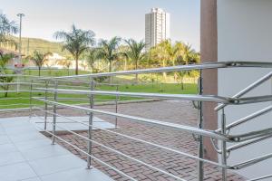 Vista Atlântico: Cond. Arborizado em Itapema P1474