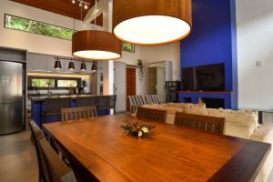 Casa c Piscina a 250m da Lagoa da Conceição P2211