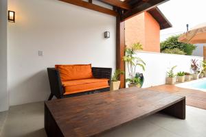 Casa c Piscina a 250m da Lagoa da Conceição P2211