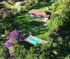 Granja Chácara Recanto do Vovô - Paula Lima