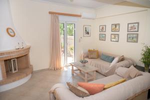 Evia Summer Retreats - Milea Sunny Paradise