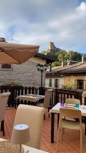 Hotel Regina Yeti Bistrot - Montecreto