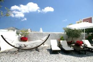 Santorini Heritage Mansion Sophia Megalochori