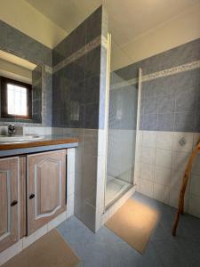 Villas L-Oliveda - completement climatisee, piscine, calme, proche commerce et lac, ski a 45min : photos des chambres