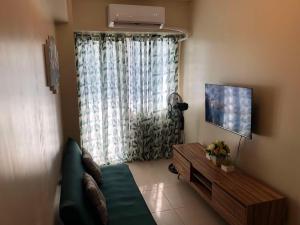 Majestic One Bedroom Condo Unit