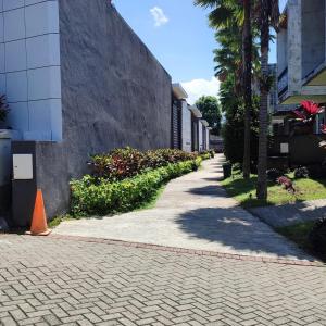 UU villa at kingspark 8