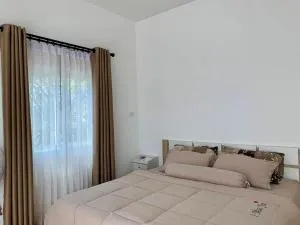 Yipso Residency - Ban Sa Kho