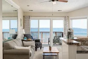 Surreal Views #328 Beach Pool AC Hot Tub - Fivemile Corner