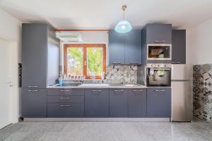 Green Oasis Estate with Private Pool and Backyard near Zagreb