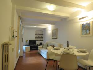 Cesare Battisti Apartment