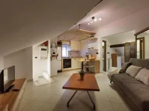 Casa l'Alchimia by Holiday World - Voltri