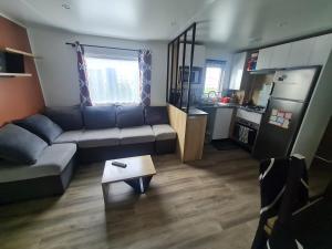 Mobil-home en camping proche de la mer