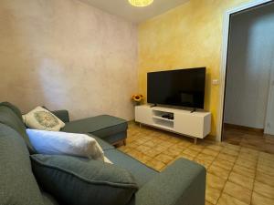 Villas L-Oliveda - completement climatisee, piscine, calme, proche commerce et lac, ski a 45min : photos des chambres