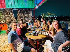 MOONLIGHT HOMESTAY & HOSTEL