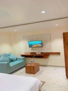 Hotel Apex, Akkalkot - Bijapur