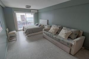 Check and Home - Güemes II - 4 Huéspedes Escandinavo con Vista al Mar