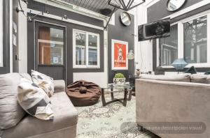 Gold 7 Cama Matrimonial y Baño Compartido