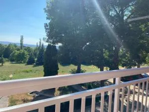 Konak u Gradini - توميسلاف غراد