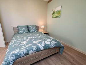 Maisons de vacances L’ile aux fruits en Berry : Maison 2 Chambres
