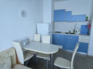 POMORIE direkt am Meer