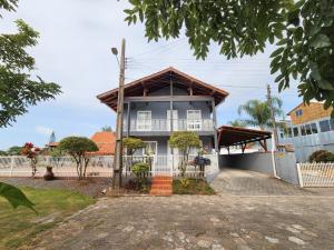 Piso superior:casa aconchegante à beira mar XS7441