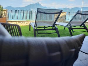 Suite with Lake view and Patio