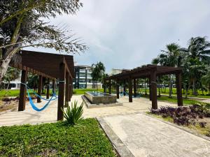 Mareazul Beach Resort