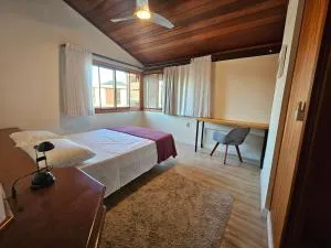 Casa 3 quartos no Itacorubi, Wi-fi 600 mega MV0967 - Itacorubi