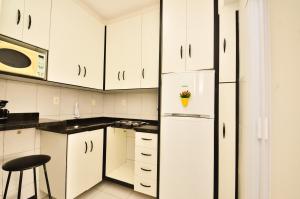 Estúdio no coração de Floripa, Praça XV N1133