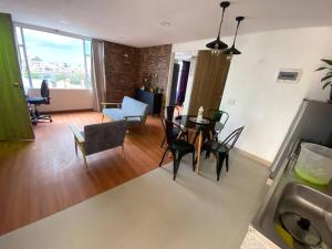 Apartamento en quinto piso todo