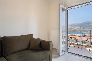 Ardavani City Apartment 12 - Razáta