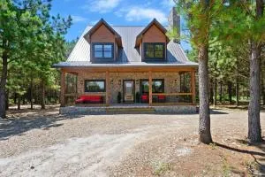 The Whiskey Trip! Family Getaway - بروكن بو