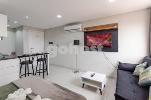Modern studio apartment in Los Laureles