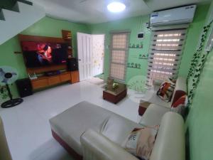 Green home Pool Villa