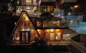 Koro Treehouse Resort Luxury Wooden Cottages and Villas with Private Pool