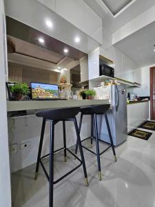 1 Bedroom Condo Unit Near MOA with Netflix and WIFI