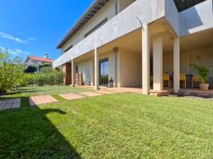 Premium surf lodge - Капбретон