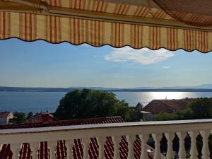 Superior, 3 rooms and 2 bathrooms Vorgesetzter Apartments Maria Sea View, 100-150m to beach