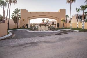 113 Big Town House For Family W Pool