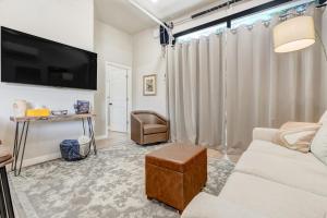 Pinewood Sanctuary Secluded & Peaceful OCC Oasis